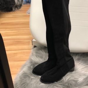 Stuart Weizmann Suede Boots size 6